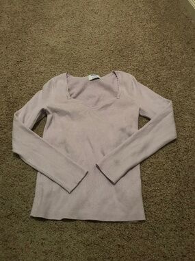 Lilac ribbed sweater